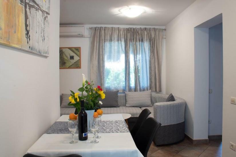 Apartment Katia Pula Exterior foto